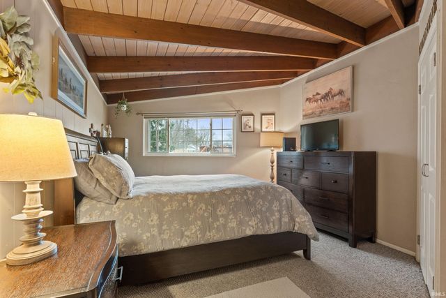 61560 Druid Lane, South Bend, IN 46614