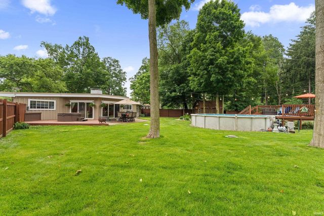 61560 Druid Lane, South Bend, IN 46614