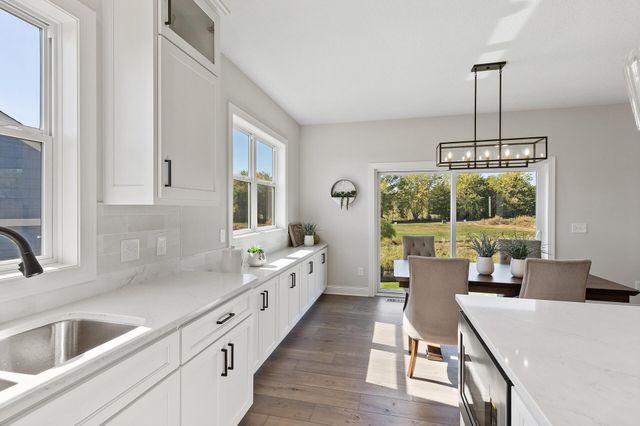 20105 Glenbrook Path, Lakeville, MN 55044