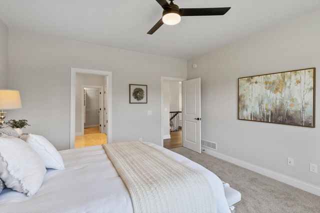 20105 Glenbrook Path, Lakeville, MN 55044