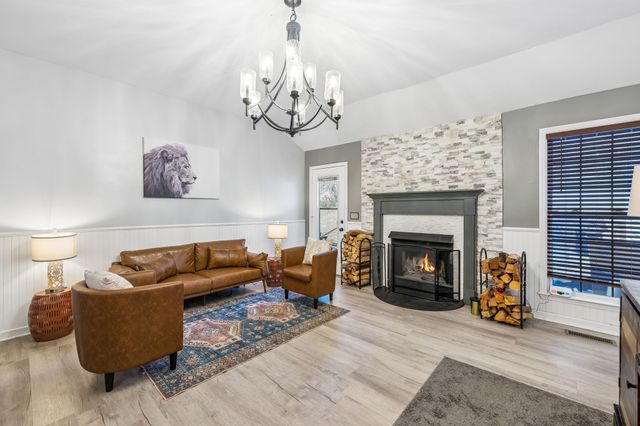 1245 Cliff Amos Rd, Spring Hill, TN 37174