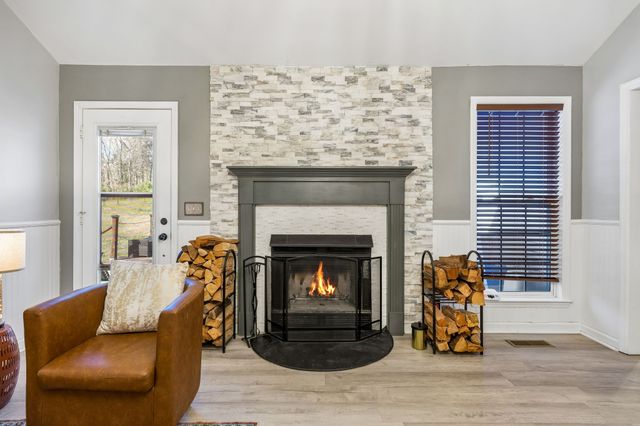 1245 Cliff Amos Rd, Spring Hill, TN 37174