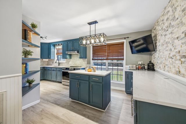 1245 Cliff Amos Rd, Spring Hill, TN 37174