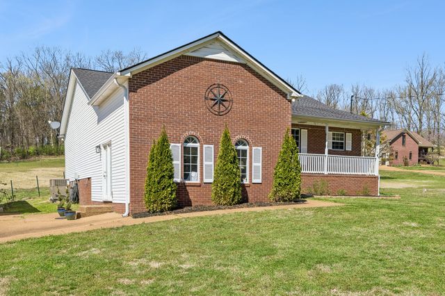 1245 Cliff Amos Rd, Spring Hill, TN 37174