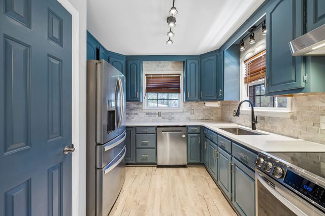 1245 Cliff Amos Rd, Spring Hill, TN 37174