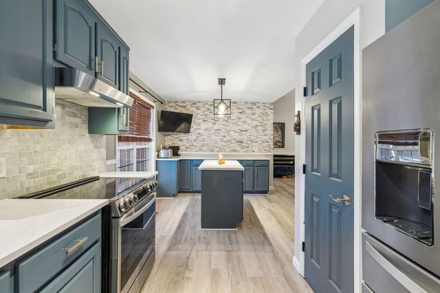 1245 Cliff Amos Rd, Spring Hill, TN 37174