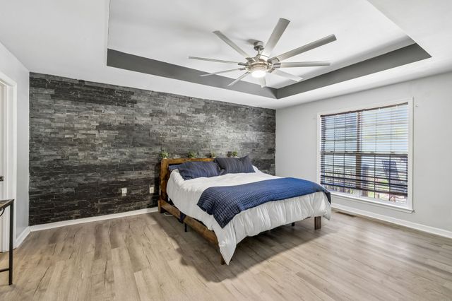 1245 Cliff Amos Rd, Spring Hill, TN 37174