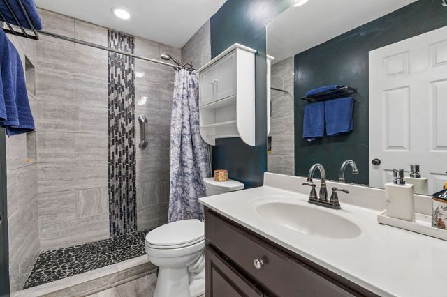 1245 Cliff Amos Rd, Spring Hill, TN 37174