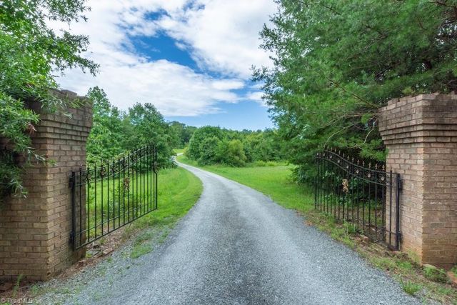 7165 Summerdale Road, Elon, NC 27244