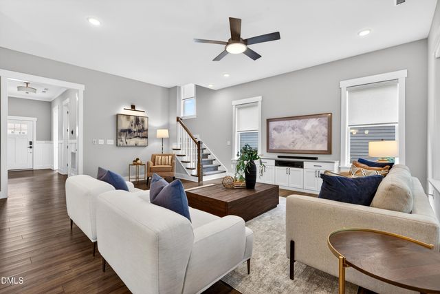 1925 Custom Lane, Apex, NC 27502