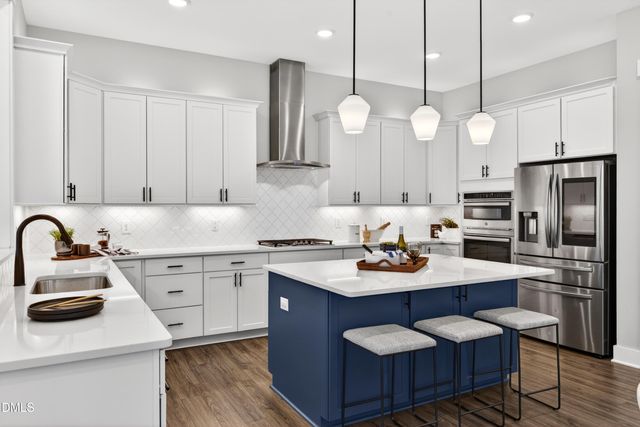 1925 Custom Lane, Apex, NC 27502