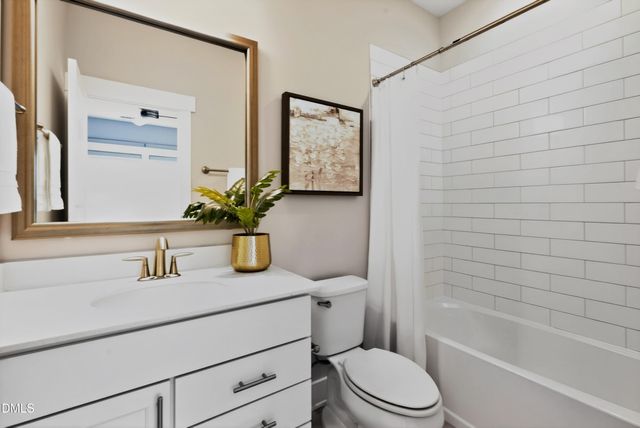 1925 Custom Lane, Apex, NC 27502