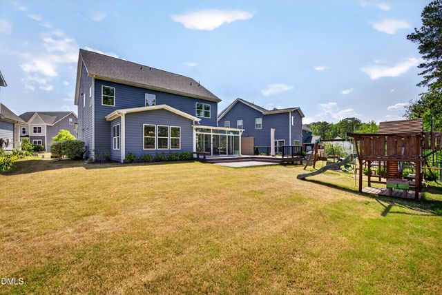 1925 Custom Lane, Apex, NC 27502