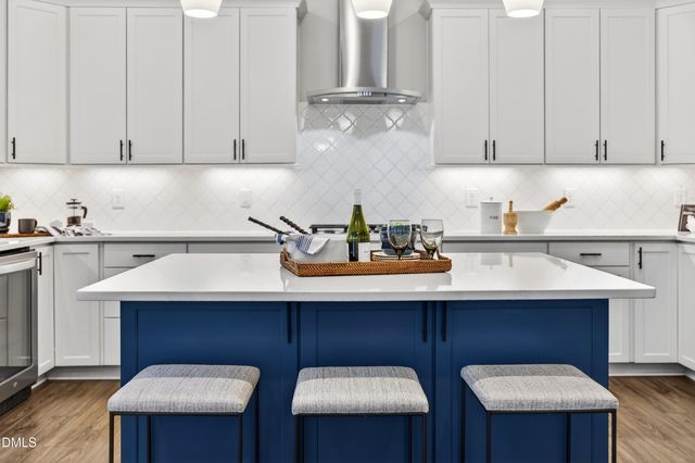 1925 Custom Lane, Apex, NC 27502