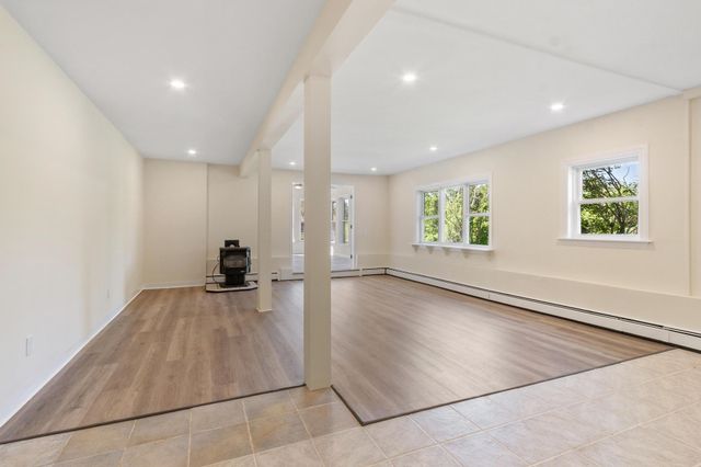 92 Bridge Street, Salem, NH 03079