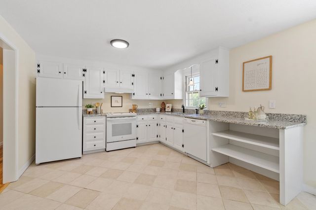 92 Bridge Street, Salem, NH 03079