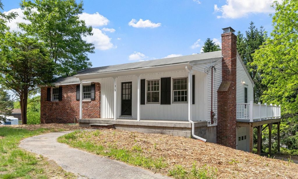 92 Bridge Street, Salem, NH 03079