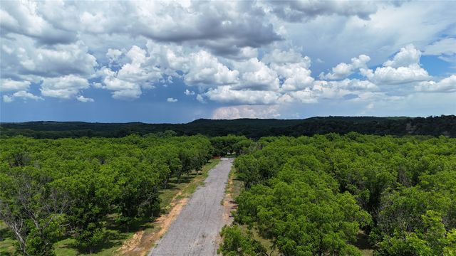 200 Poco Bueno Court, Granbury, TX 76049