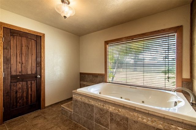 488 Caribbean Dr, Corpus Christi, TX 78418