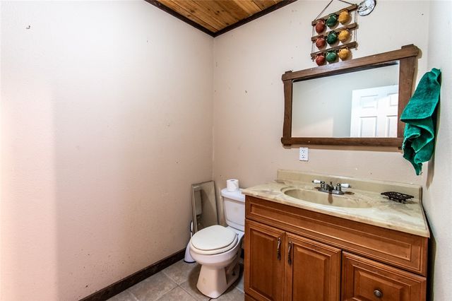 488 Caribbean Dr, Corpus Christi, TX 78418