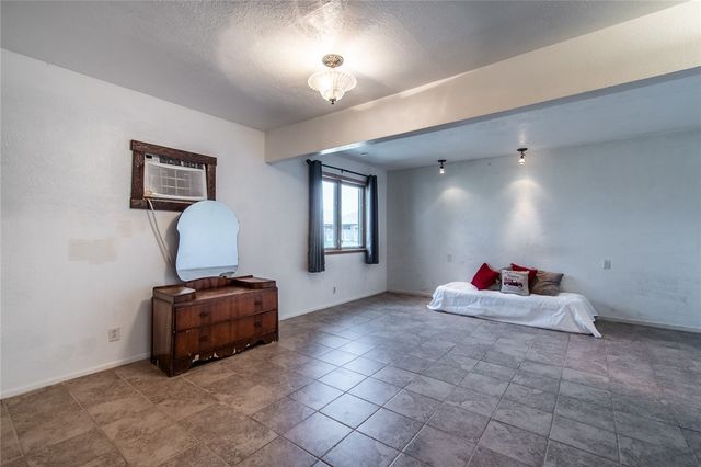 488 Caribbean Dr, Corpus Christi, TX 78418