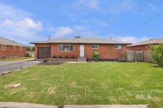 1069 W Filer Ave, Twin Falls, ID 83301
