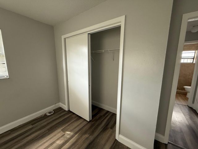 2003 A Isaacs Avenue, West Palm Beach, FL 33407