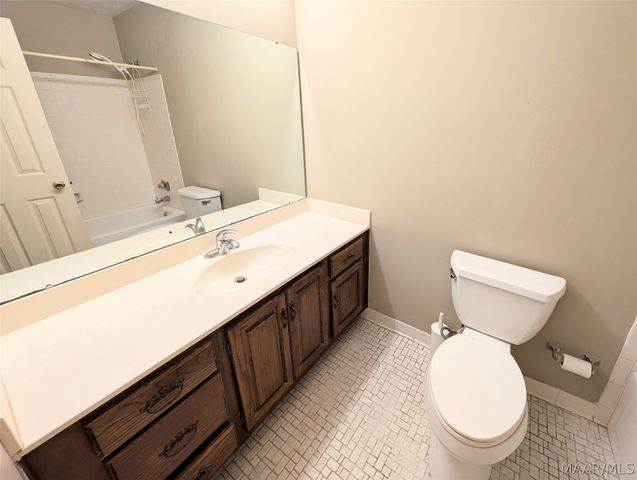 2336 Sagewood Drive, Montgomery, AL 36117