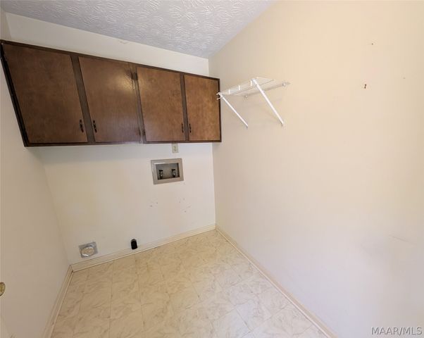2336 Sagewood Drive, Montgomery, AL 36117