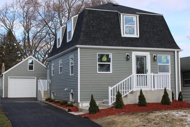 12744 W Peck PLACE, Butler, WI 53007