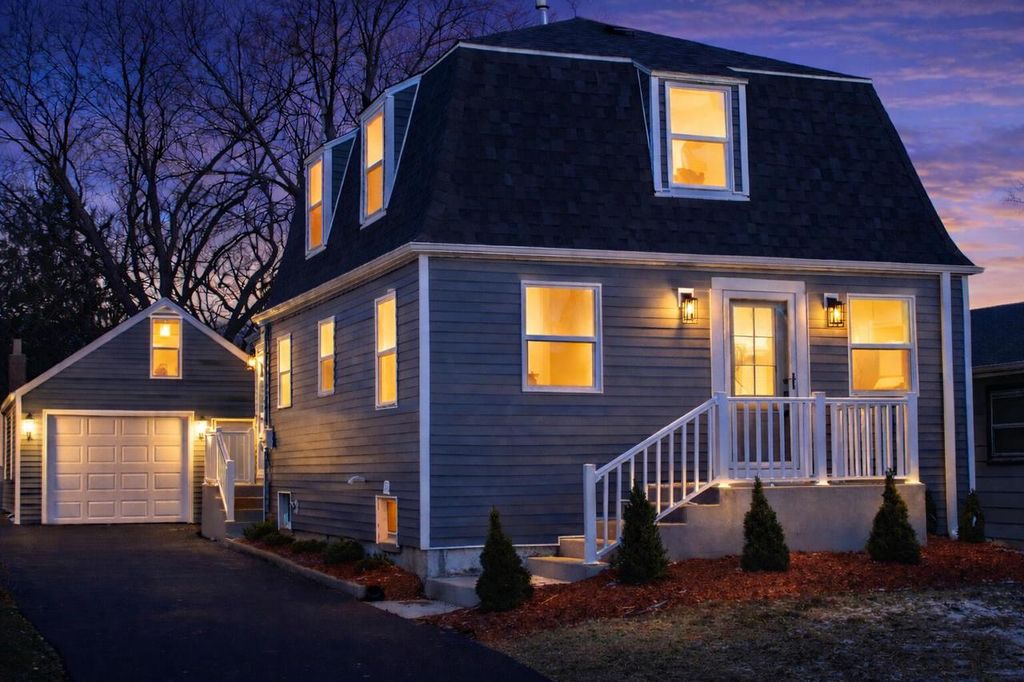 12744 W Peck PLACE, Butler, WI 53007