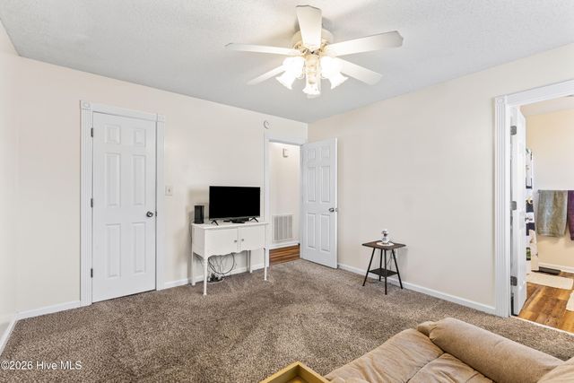 129 Kanton Drive, Jacksonville, NC 28540