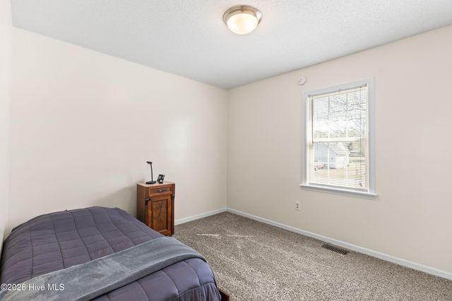 129 Kanton Drive, Jacksonville, NC 28540