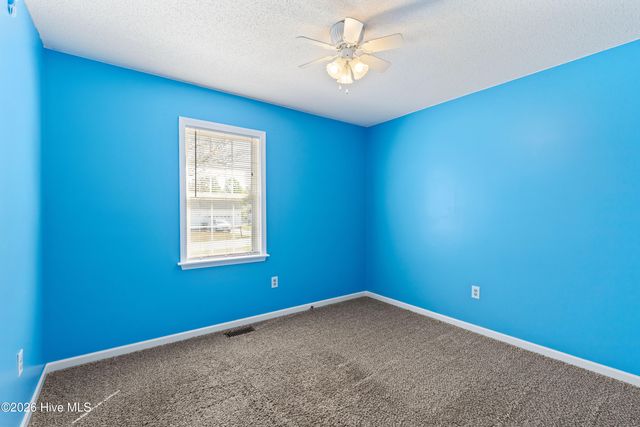 129 Kanton Drive, Jacksonville, NC 28540