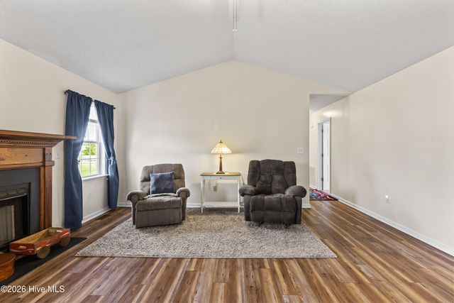 129 Kanton Drive, Jacksonville, NC 28540