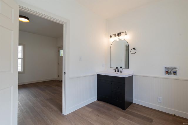 519 S Grant Street, South Bend, IN 46619