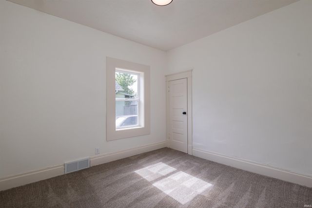 519 S Grant Street, South Bend, IN 46619
