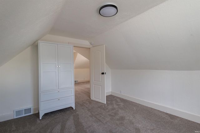 519 S Grant Street, South Bend, IN 46619