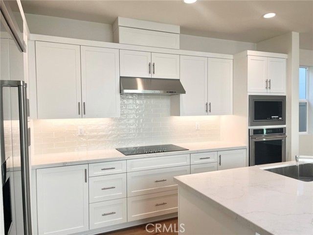 337 S Nevada Avenue, Ventura, CA 93004