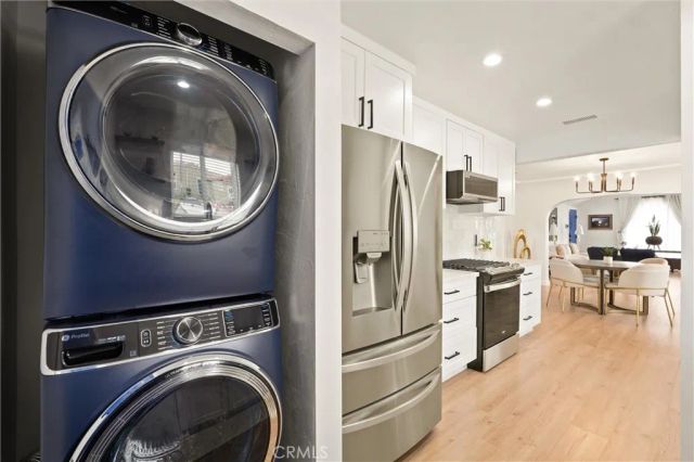 1425 W 79th, Los Angeles, CA 90047