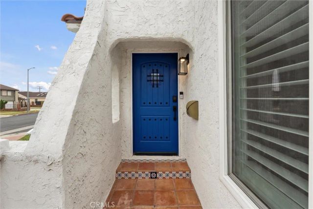 1425 W 79th, Los Angeles, CA 90047