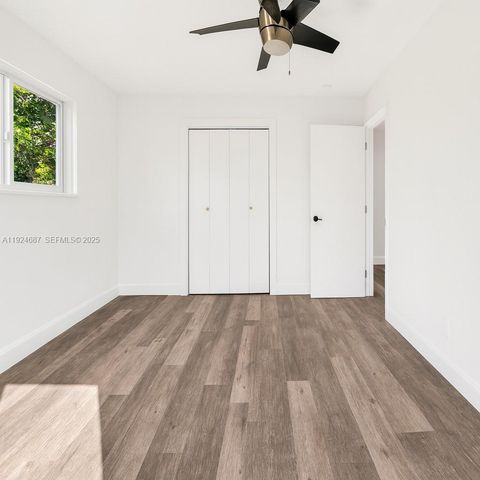 1520 NE 14th Ter ., Fort Lauderdale, FL 33304