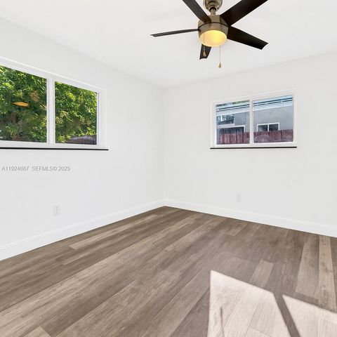 1520 NE 14th Ter ., Fort Lauderdale, FL 33304