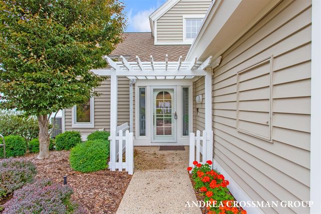 735 Spyglass Hill, Holland, MI 49424