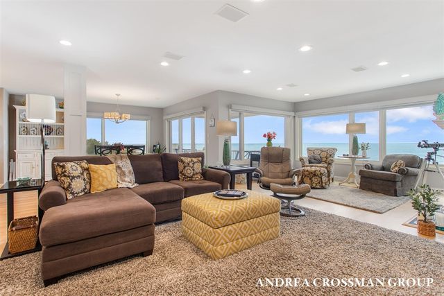 735 Spyglass Hill, Holland, MI 49424