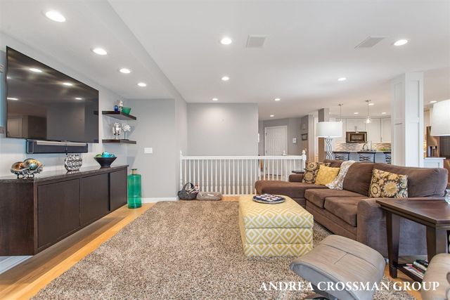 735 Spyglass Hill, Holland, MI 49424