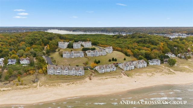 735 Spyglass Hill, Holland, MI 49424