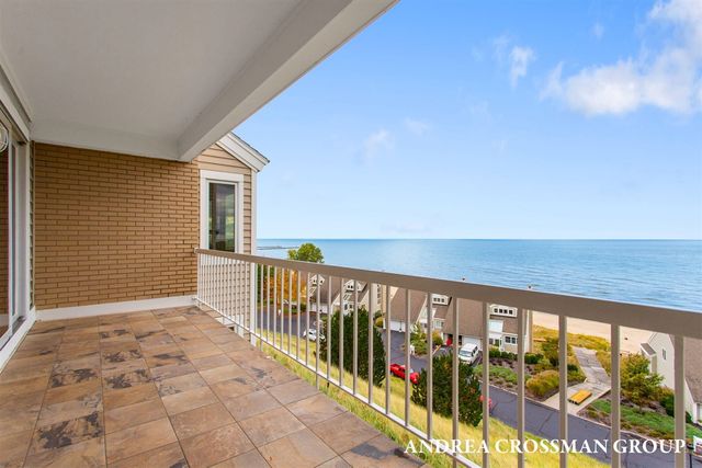 735 Spyglass Hill, Holland, MI 49424