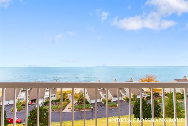 735 Spyglass Hill, Holland, MI 49424