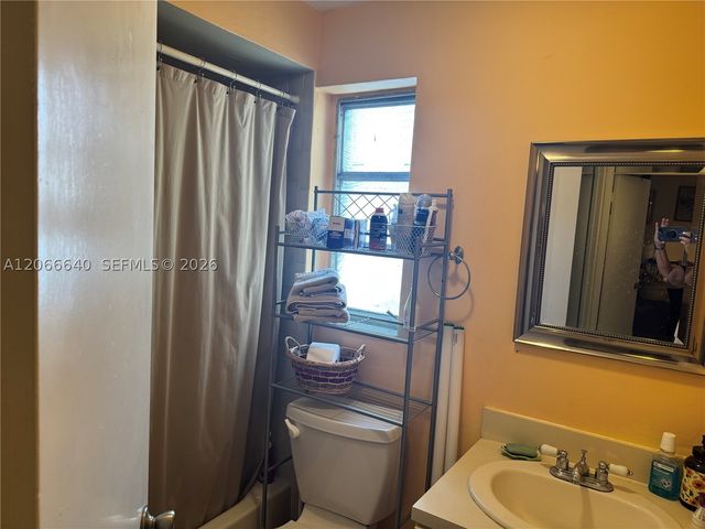 8775 Park Blvd 123, Miami, FL 33172